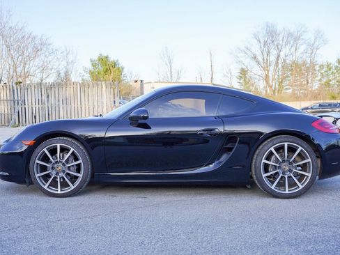 Used 2014 Porsche Cayman image 4