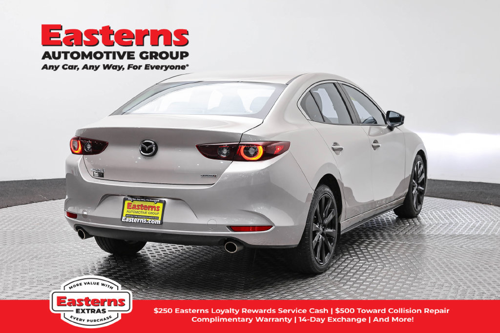 Used 2024 MAZDA MAZDA3 s FWD image 6