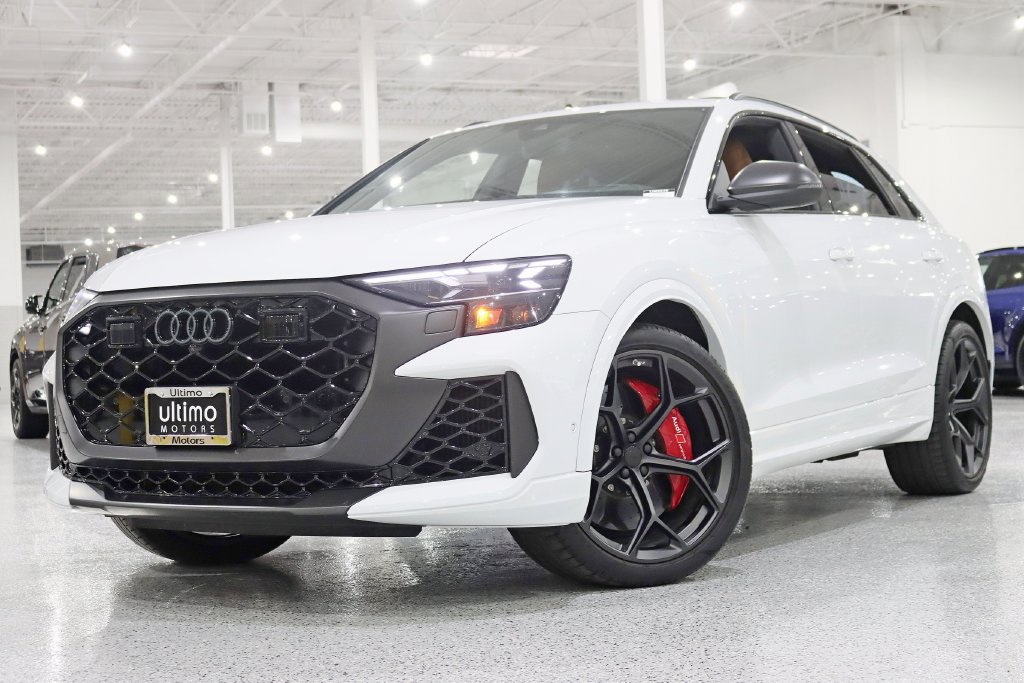 Used 2026 Audi RS Q8 performance AWD/4WD image 7