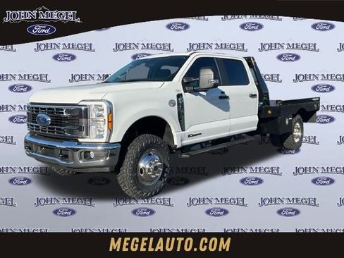 New 2026 Ford F350 XL w/ XL Chrome Package AWD/4WD image 1