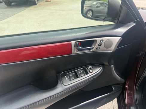 Used 2006 Lexus ES 330 FWD image 16