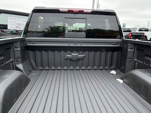 New 2026 Chevrolet Silverado 1500 LTZ w/ LTZ Premium Package AWD/4WD image 10