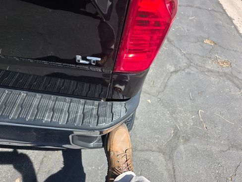 Used 2020 Chevrolet Silverado 1500 LT AWD/4WD image 13