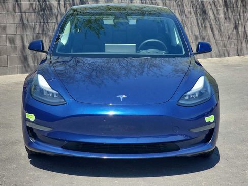 Used 2023 Tesla Model 3 Standard Range RWD image 3