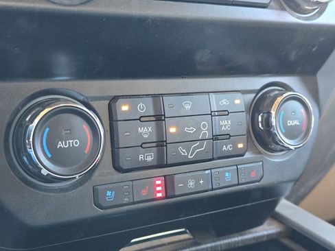 Used 2020 Ford F250 Lariat w/ Lariat Ultimate Package image 20