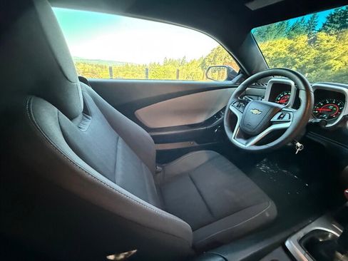 Used 2015 Chevrolet Camaro LS image 15
