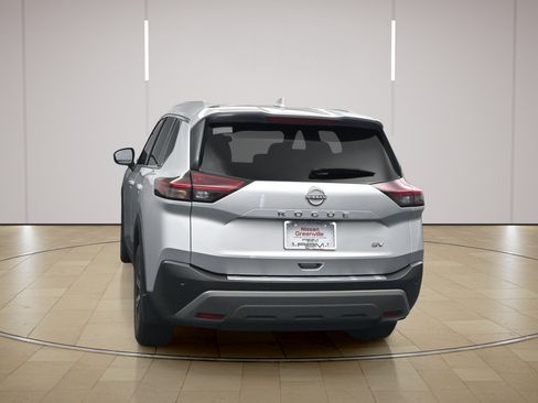 Certified 2023 Nissan Rogue SV w/ SV Premium B Package FWD image 6
