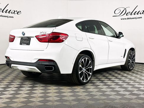 Used 2019 BMW X6 xDrive50i w/ M Sport Package image 6