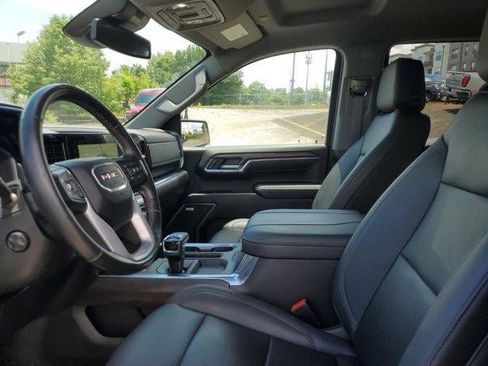 Used 2023 GMC Sierra 1500 SLT w/ SLT Premium Plus Package AWD/4WD image 18