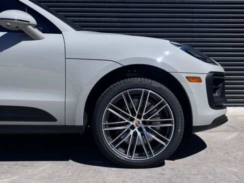 New 2026 Porsche Macan GTS AWD/4WD image 11