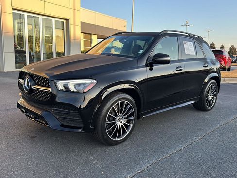 Used 2023 Mercedes-Benz GLE 450 4MATIC image 2