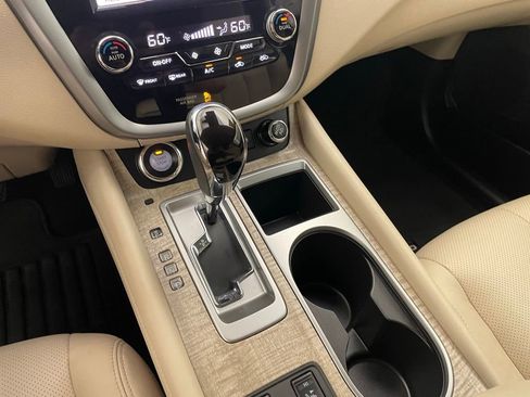 Used 2024 Nissan Murano SL FWD image 18