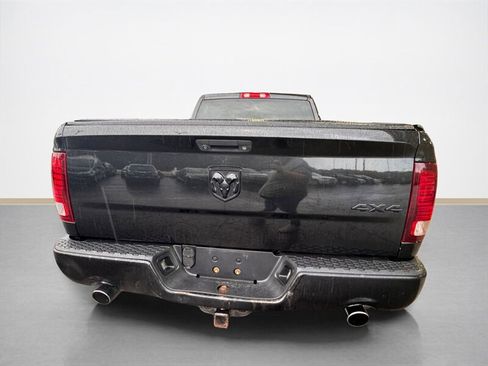 Used 2015 RAM 1500 Express image 5
