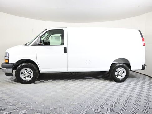 New 2026 Chevrolet Express 3500 w/ Driver Convenience Package RWD image 2