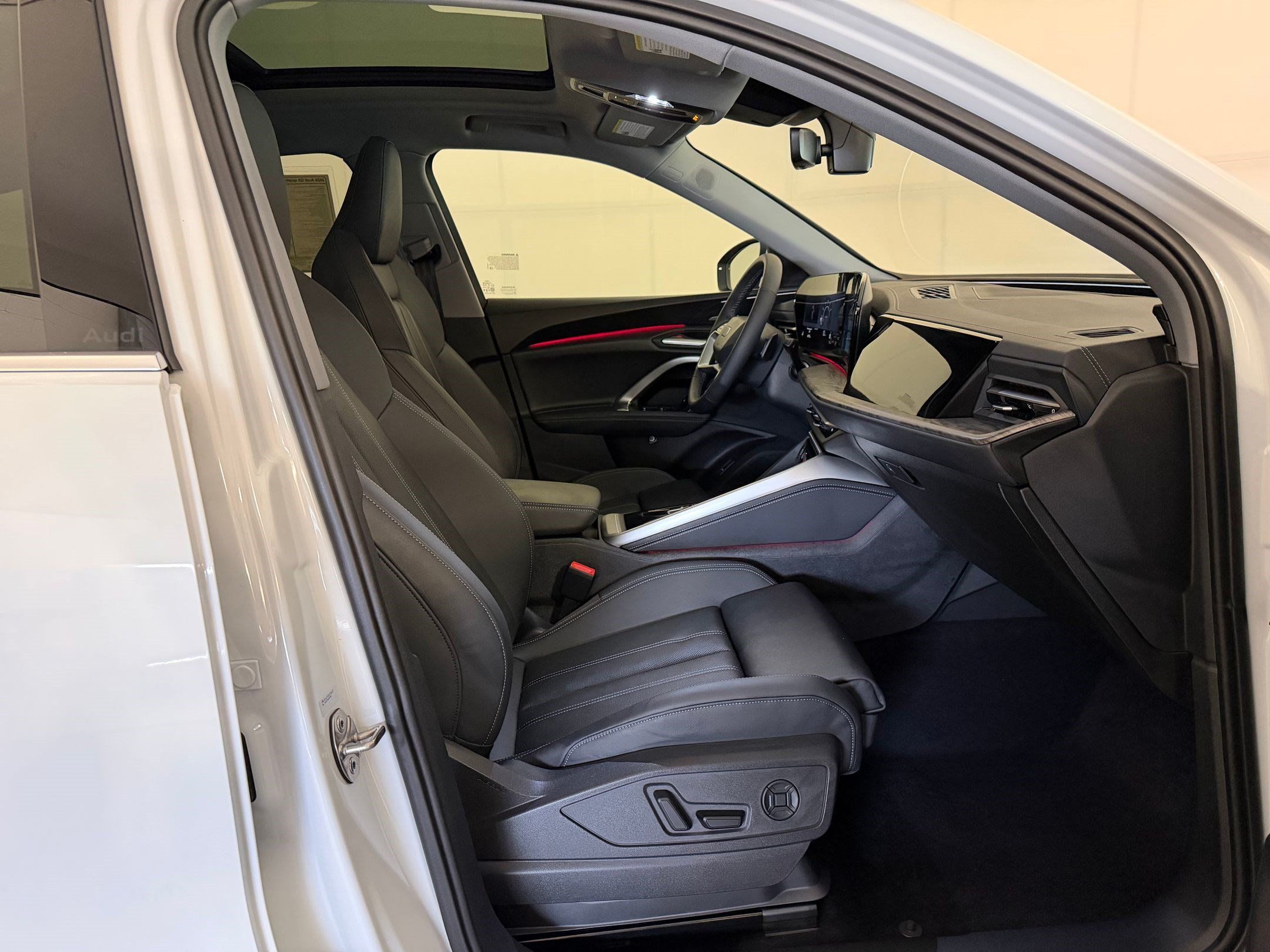 New 2026 Audi Q5 Premium AWD/4WD image 25