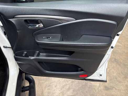 Used 2018 Honda Pilot EX-L image 27