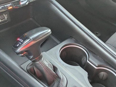 Used 2023 Dodge Durango GT image 12