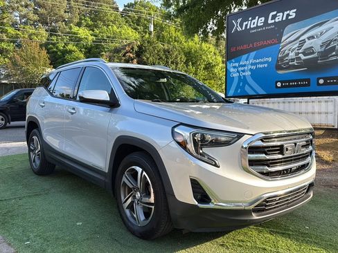 Used 2019 GMC Terrain SLT w/ Preferred Package AWD/4WD image 1