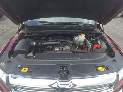Used 2019 RAM 1500 Laramie RWD image 13