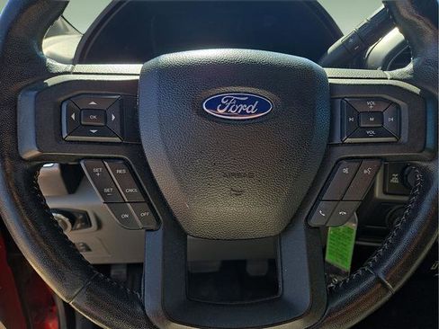 Used 2017 Ford F150 XLT w/ Equipment Group 302A Luxury image 31