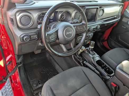 Used 2021 Jeep Wrangler Unlimited Sport image 10