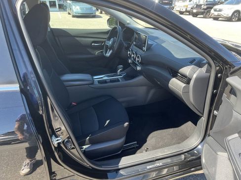 Used 2021 Nissan Sentra SV image 22