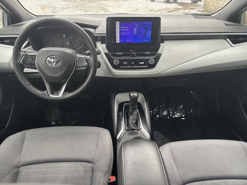 Used 2023 Toyota Corolla SE image 16