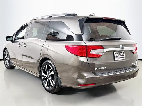 Used 2018 Honda Odyssey Elite image 6