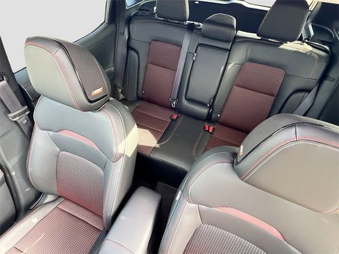 New 2026 Nissan Kicks SR image 21