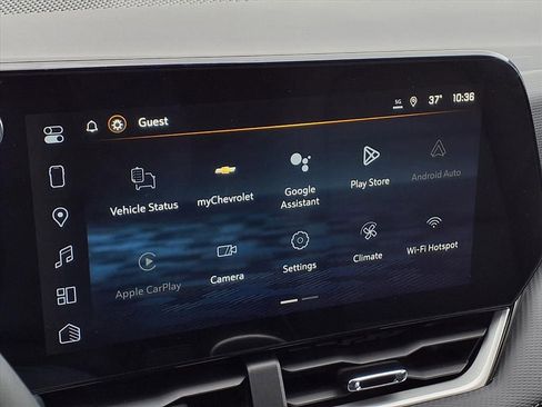 New 2026 Chevrolet Equinox LT w/ Convenience Package II FWD image 17
