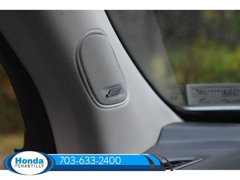 New 2025 Honda Pilot Touring image 32