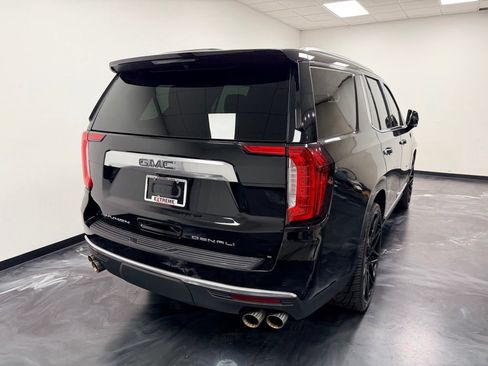 Used 2022 GMC Yukon Denali w/ Denali Premium Package AWD/4WD image 6