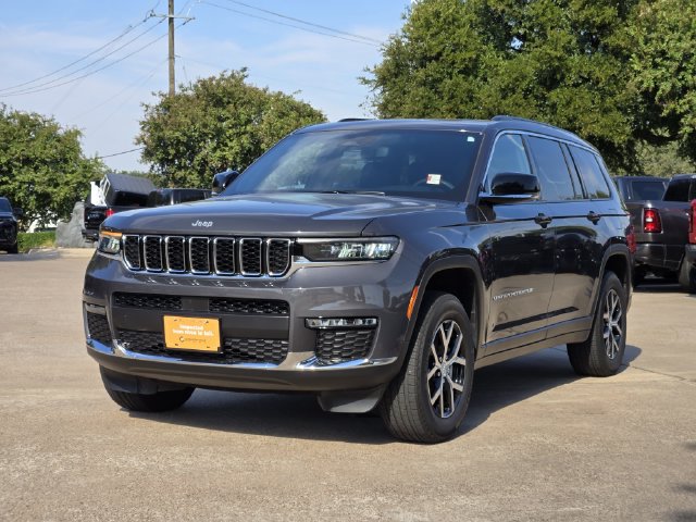 Certified 2024 Jeep Grand Cherokee L Limited w/ Trailer Tow Package AWD/4WD image 3