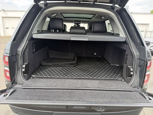 Used 2019 Land Rover Range Rover Supercharged AWD/4WD image 30