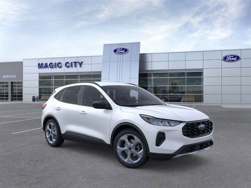 New 2026 Ford Escape ST-Line w/ Tech Pack #1 AWD/4WD image 7