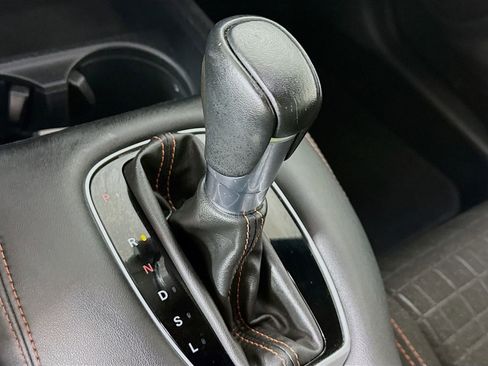 Used 2024 Honda HR-V Sport image 13