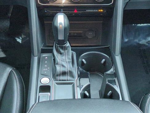 Used 2023 Volkswagen Atlas SE FWD image 12