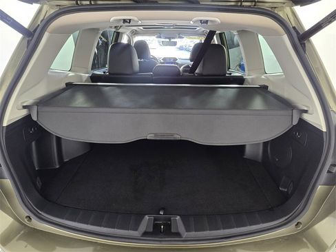 Used 2023 Subaru Forester Limited image 14