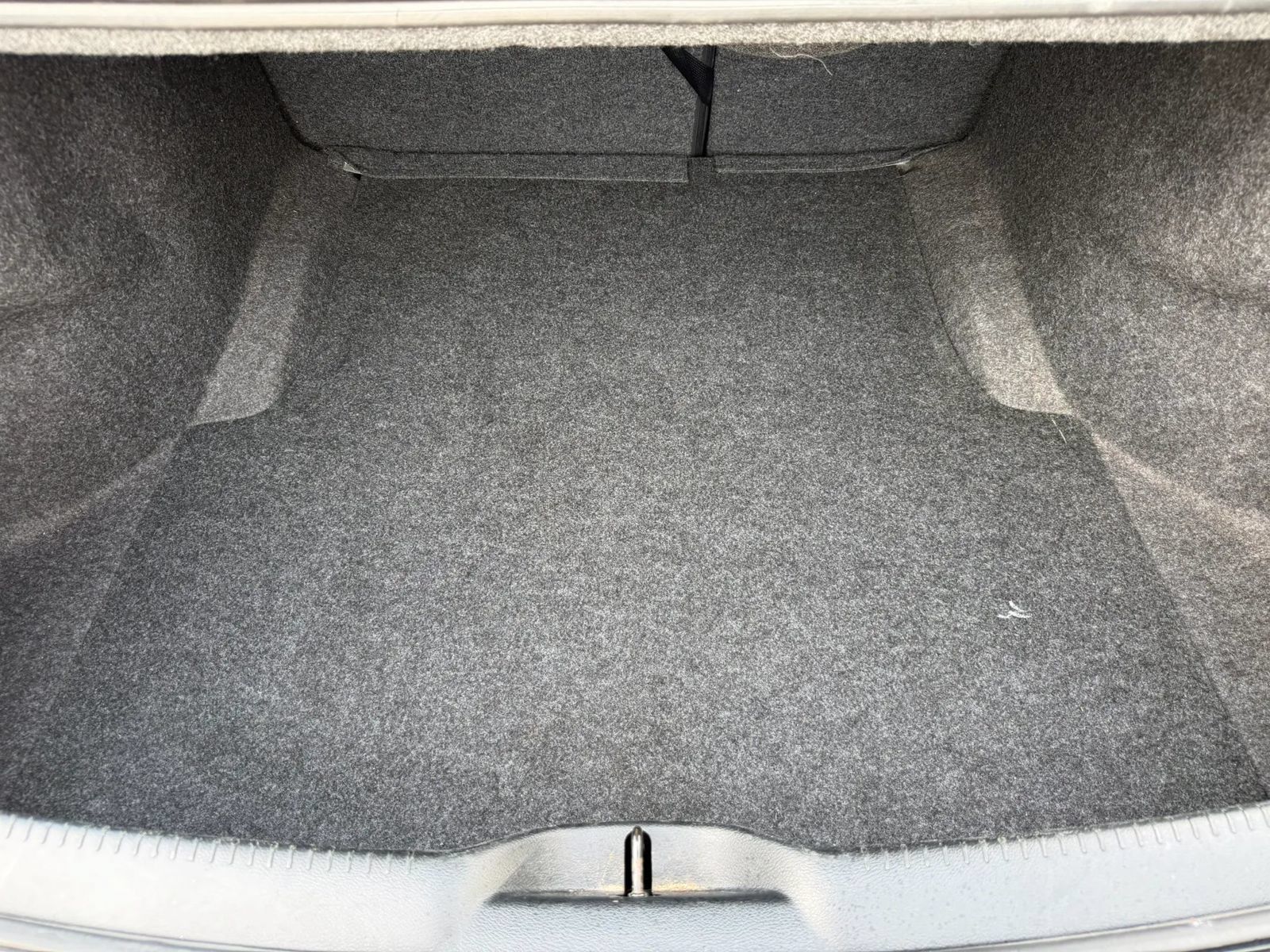 Used 2013 Chrysler 300 C RWD image 31