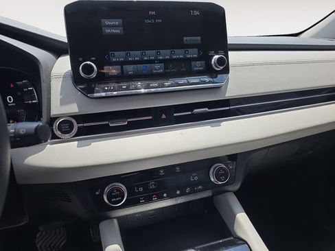Used 2023 Mitsubishi Outlander SEL FWD image 10