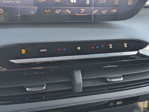 New 2026 Buick Enclave Sport Touring w/ Power Package image 20