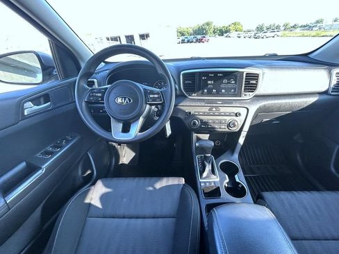 Used 2020 Kia Sportage LX AWD/4WD image 14