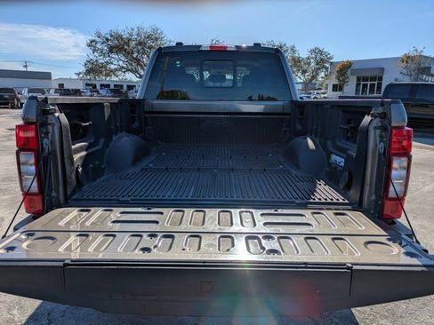 Certified 2022 Ford F250 Lariat w/ Lariat Value Package image 13