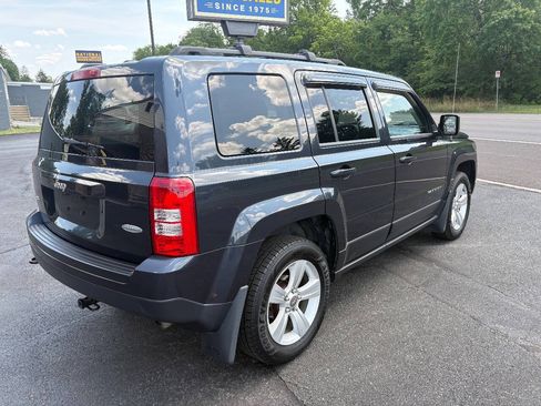 Used 2014 Jeep Patriot Latitude w/ All Weather Capability Group AWD/4WD image 2