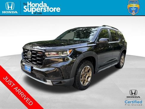 Certified 2024 Honda Pilot TrailSport image 1