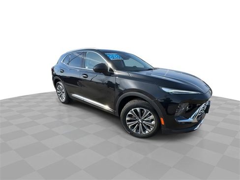 Certified 2025 Buick Envision Preferred image 2