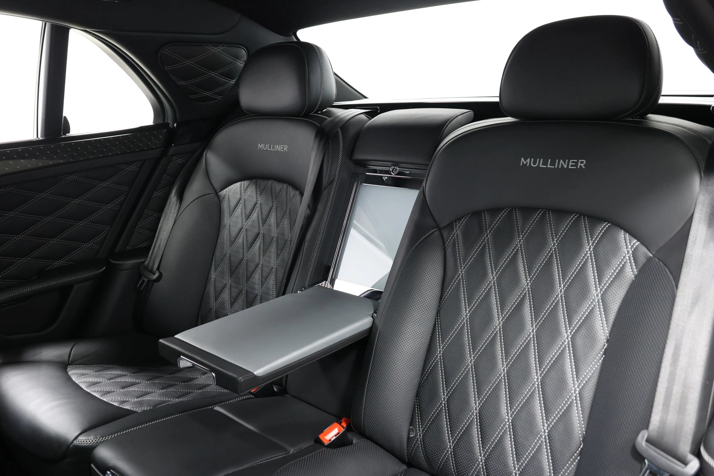 Used 2018 Bentley Mulsanne RWD image 64