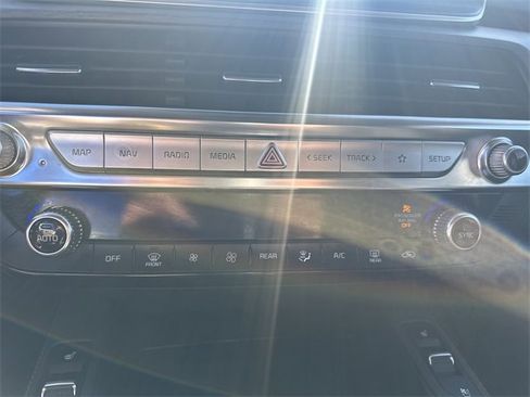 Used 2022 Kia Telluride EX w/ EX Premium Package image 30