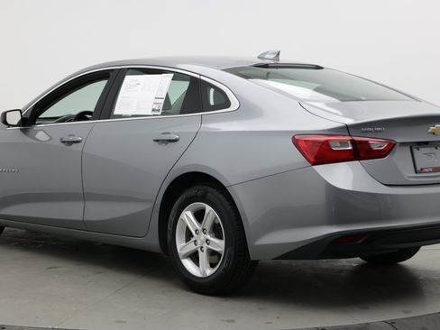 Used 2023 Chevrolet Malibu LT FWD image 5