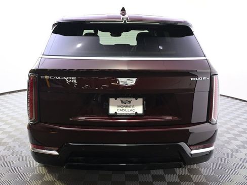 New 2025 Cadillac Escalade IQ Luxury 2 AWD/4WD image 5